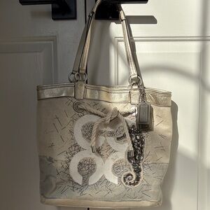 Seahorse Tote